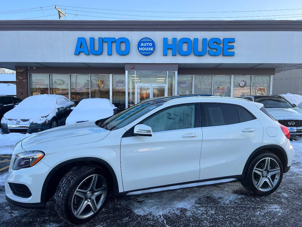 2015 MERCEDES-BENZ GLA-Class
