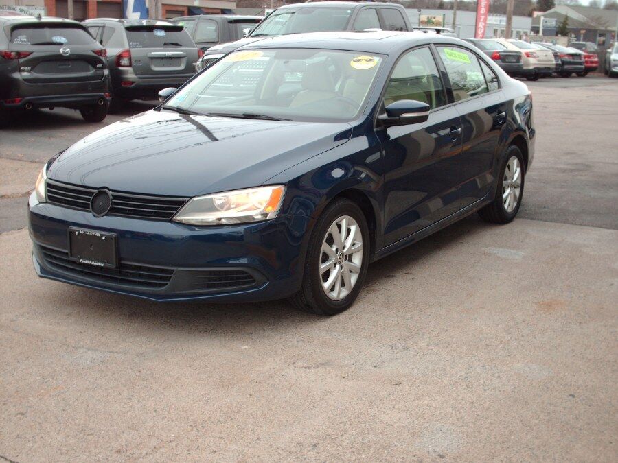 2012 VOLKSWAGEN Jetta