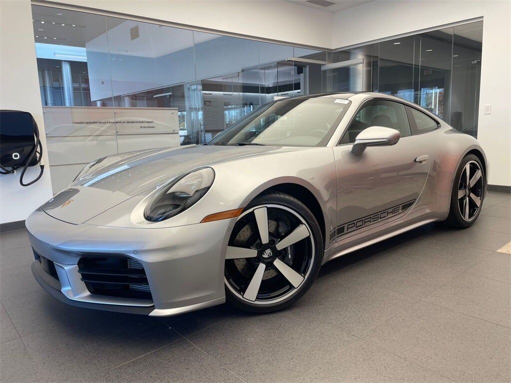 2026 PORSCHE 911
