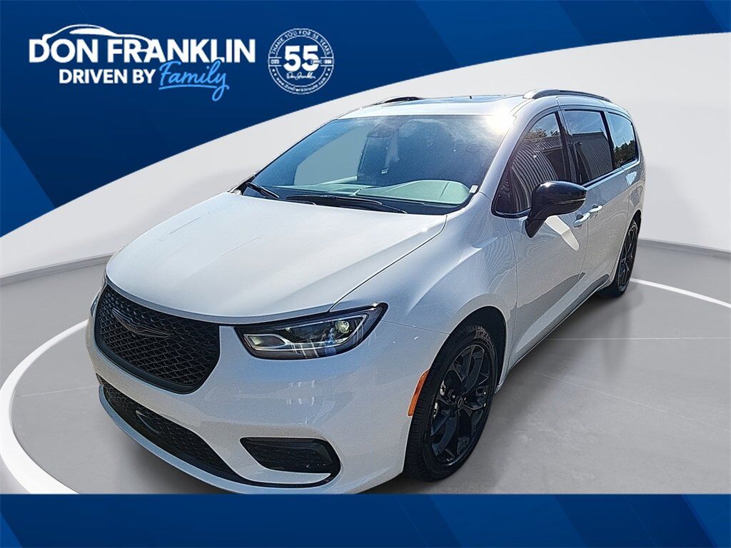 2026 CHRYSLER Pacifica