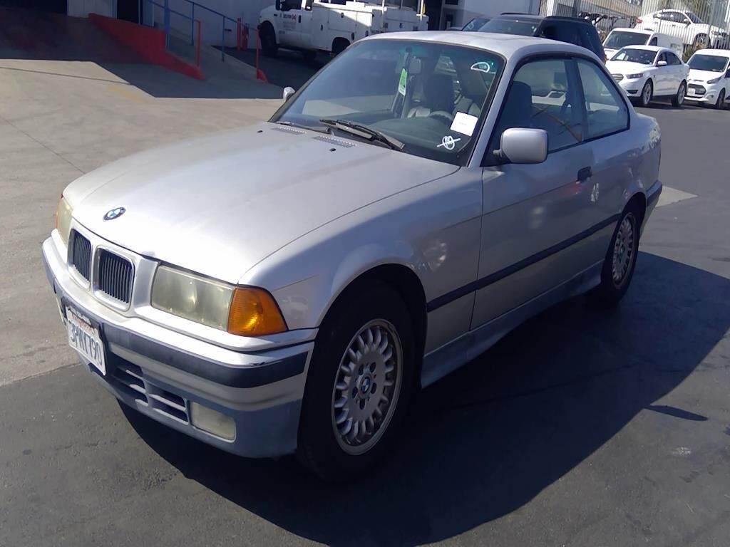 BMW 318i