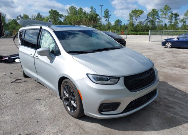 2022 CHRYSLER Pacifica