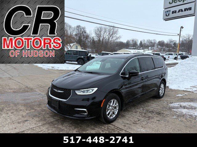 2024 CHRYSLER Pacifica