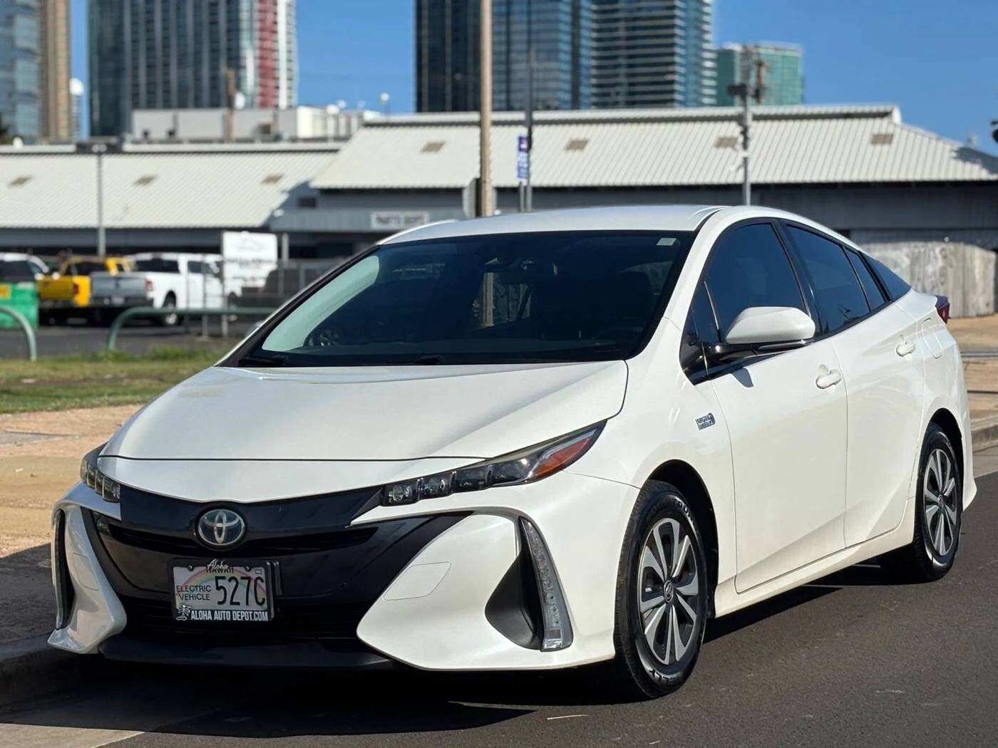 2018 TOYOTA Prius
