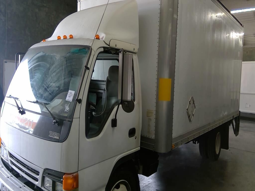 Isuzu NQR