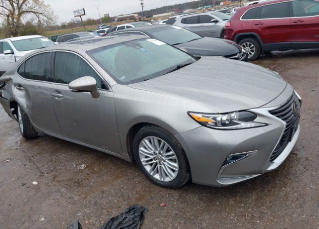 2018 LEXUS ES