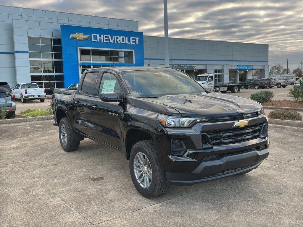 2026 CHEVROLET Colorado