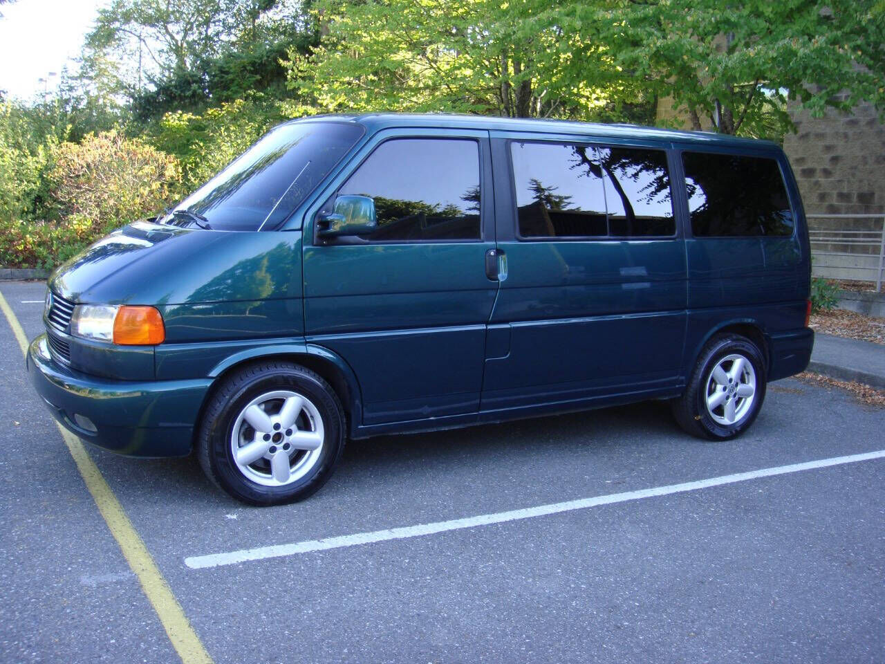 2003 VOLKSWAGEN Euro Van