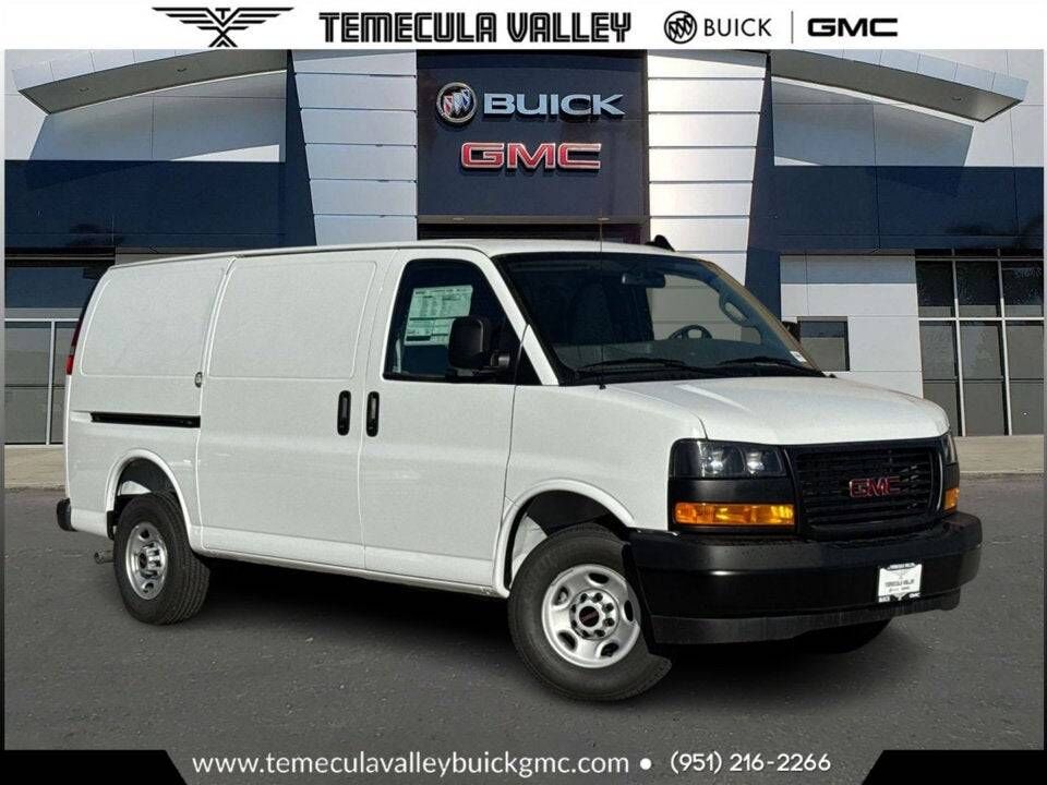 2025 GMC Savana