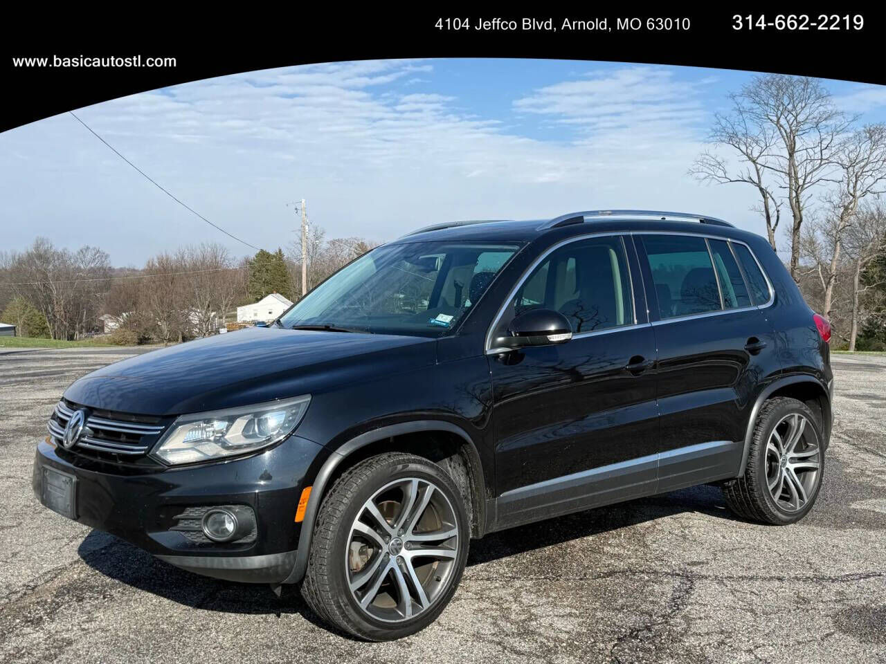 2017 VOLKSWAGEN Tiguan