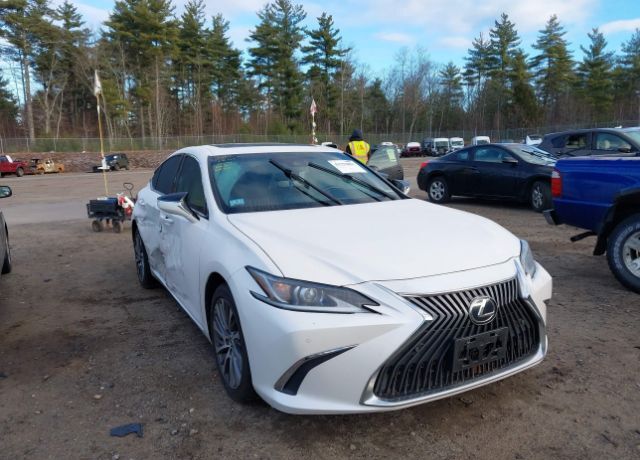 2021 LEXUS ES