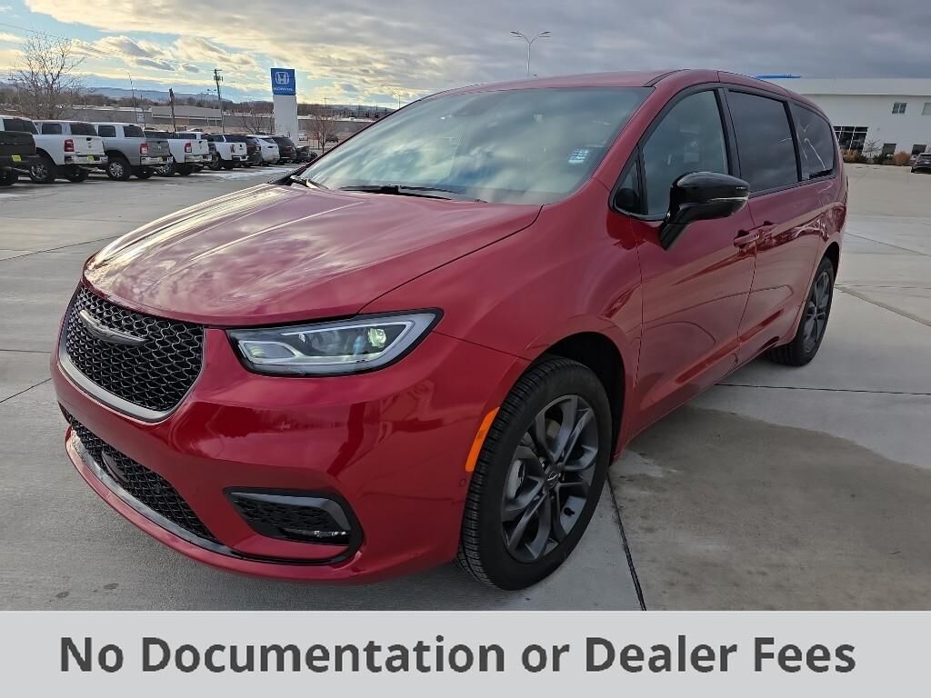 2026 CHRYSLER Pacifica