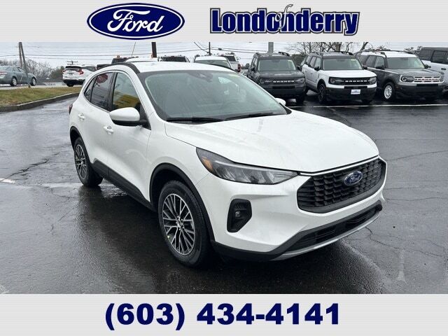 2025 FORD Escape