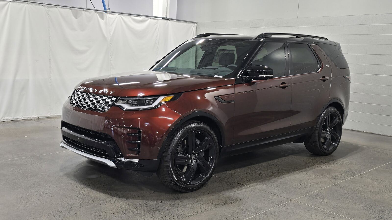 2026 LAND ROVER Discovery