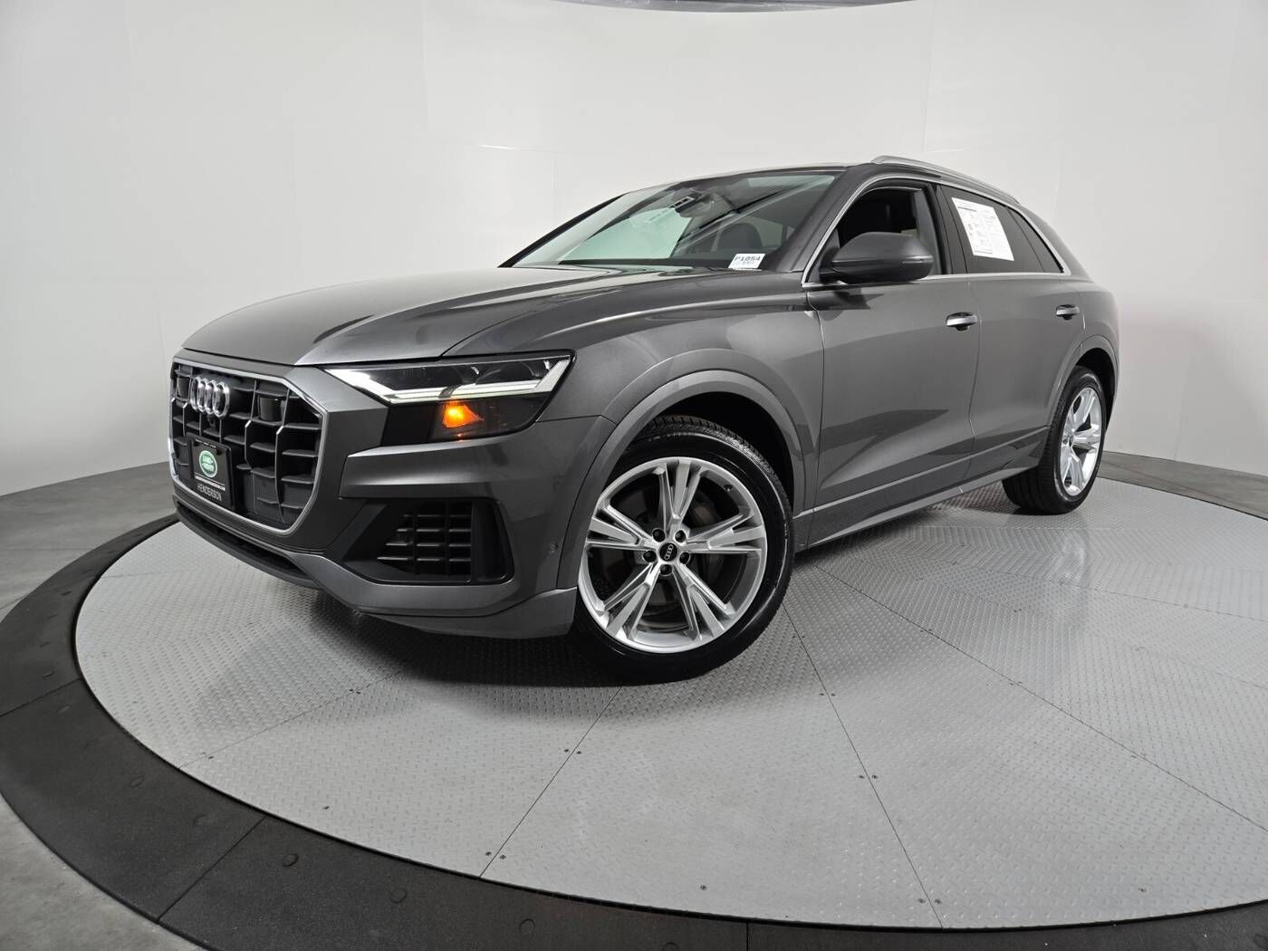 2022 AUDI Q8