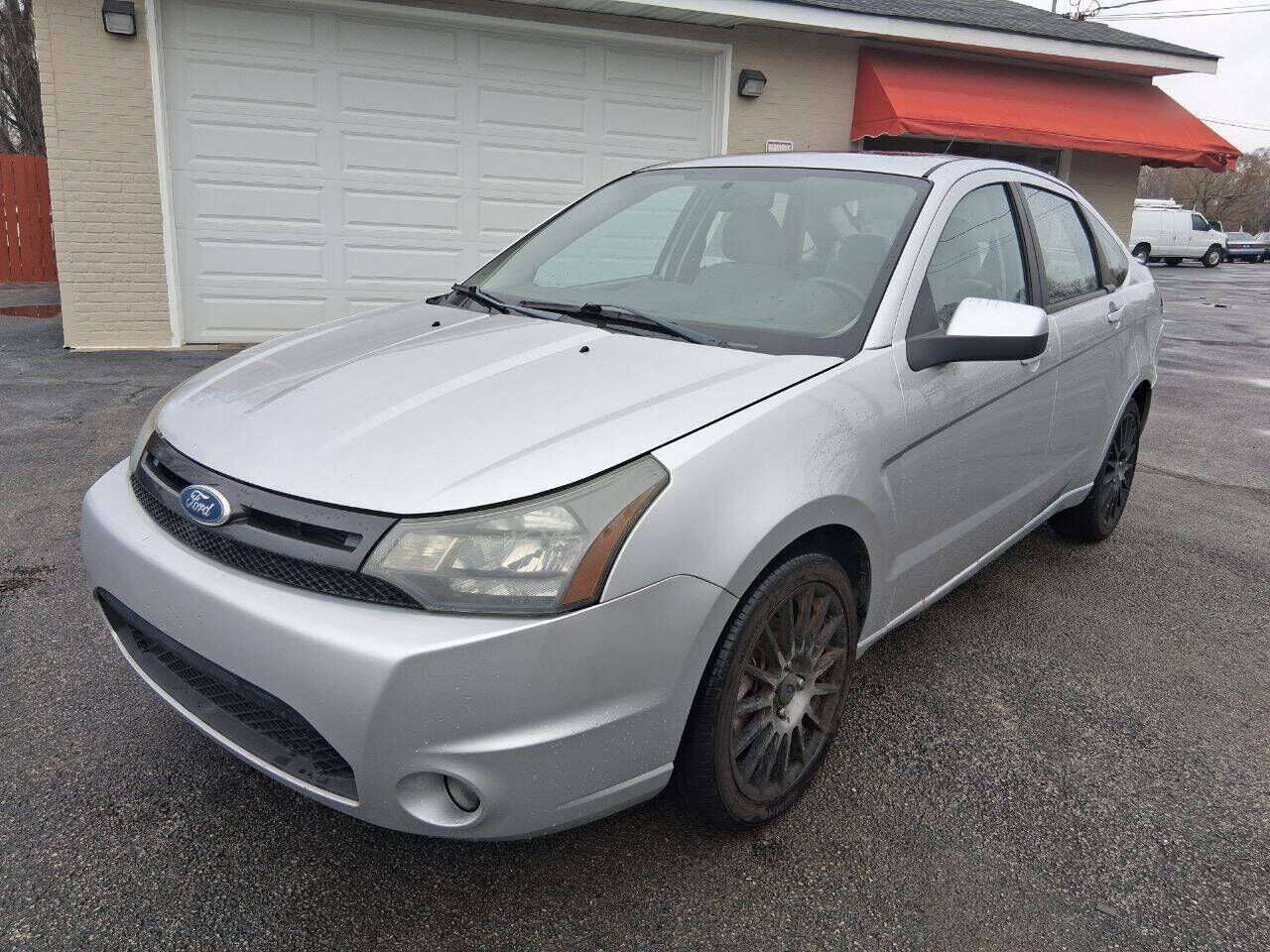 2011 FORD Focus