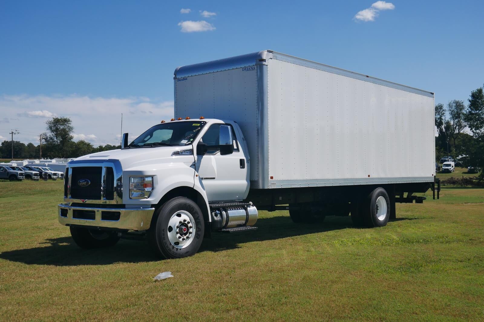 2025 FORD F-750