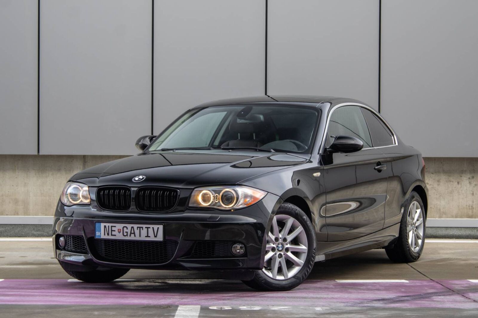 BMW 128i