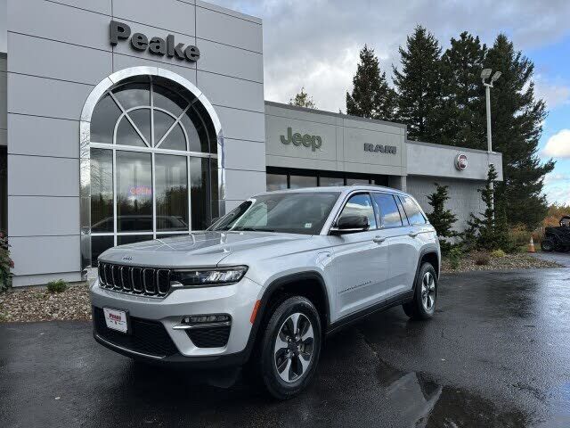 2024 JEEP Grand Cherokee