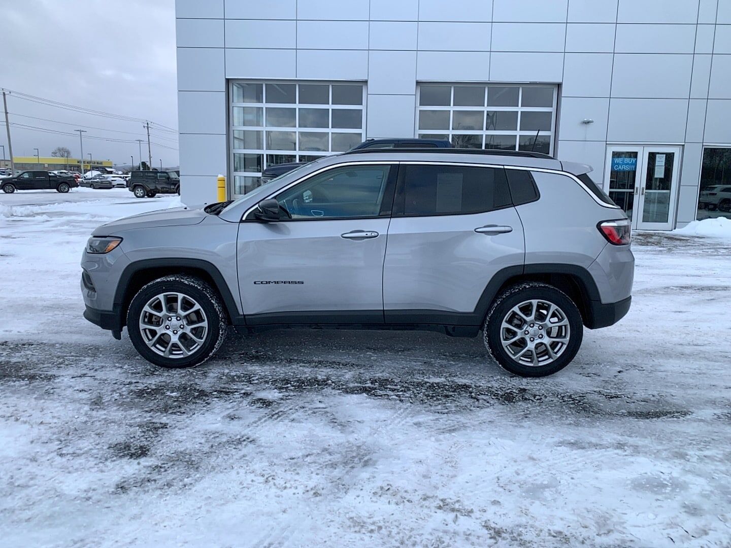 2022 JEEP Compass