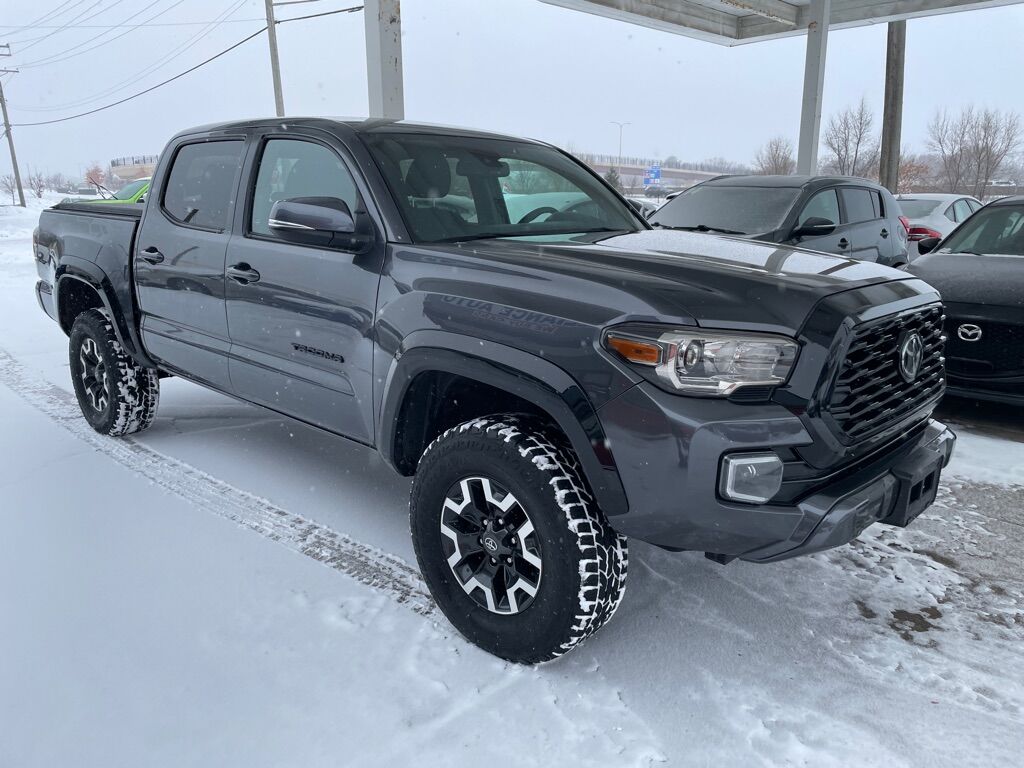 2022 TOYOTA Tacoma