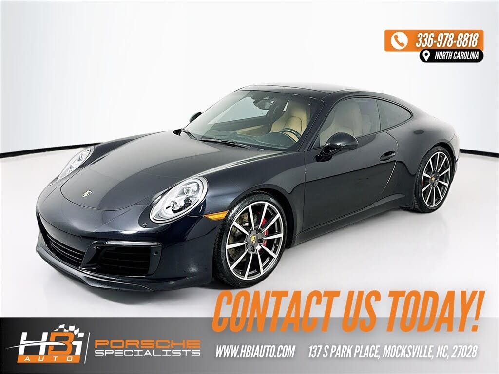 2017 PORSCHE 911
