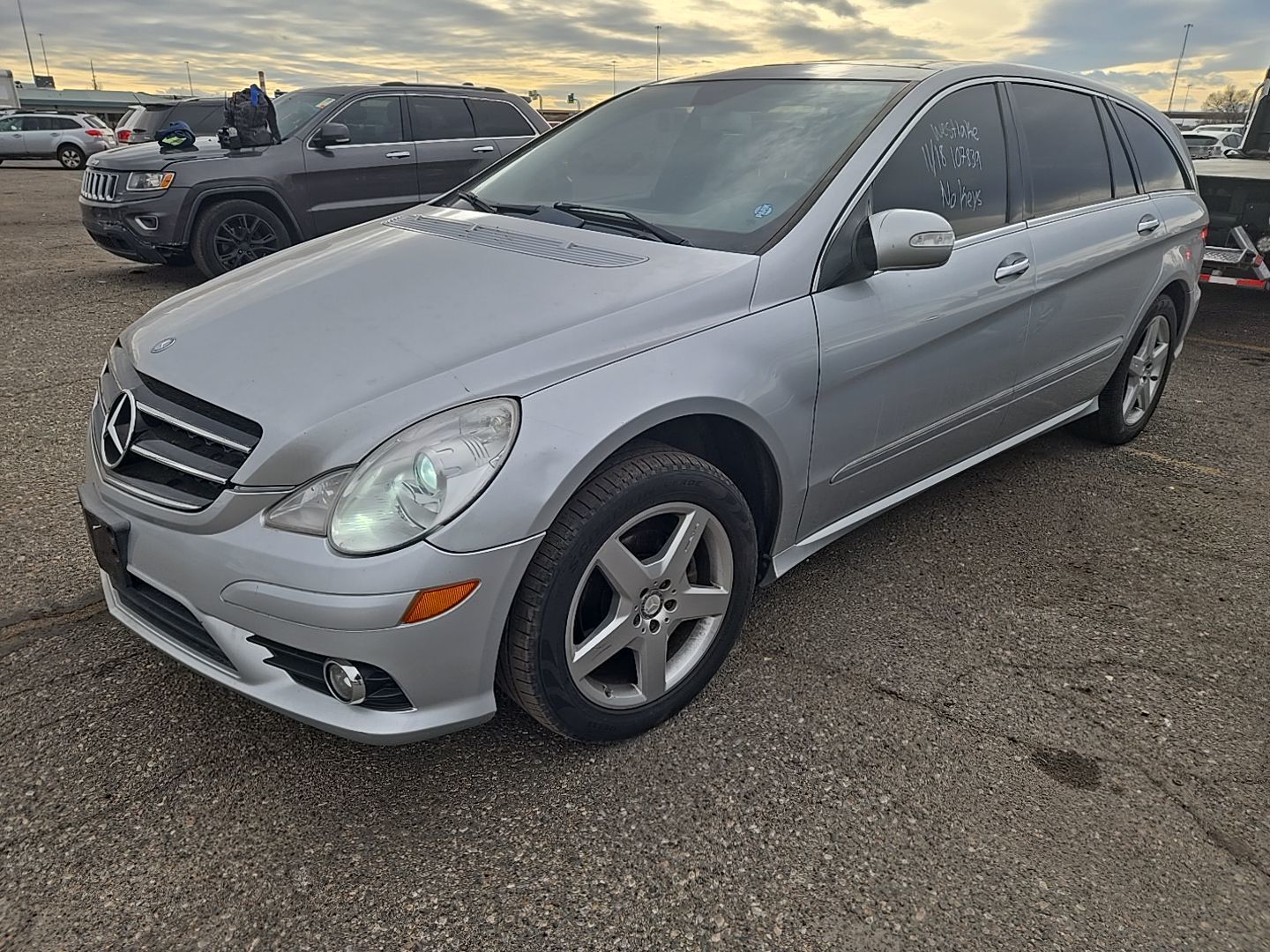 Mercedes-Benz R-Class