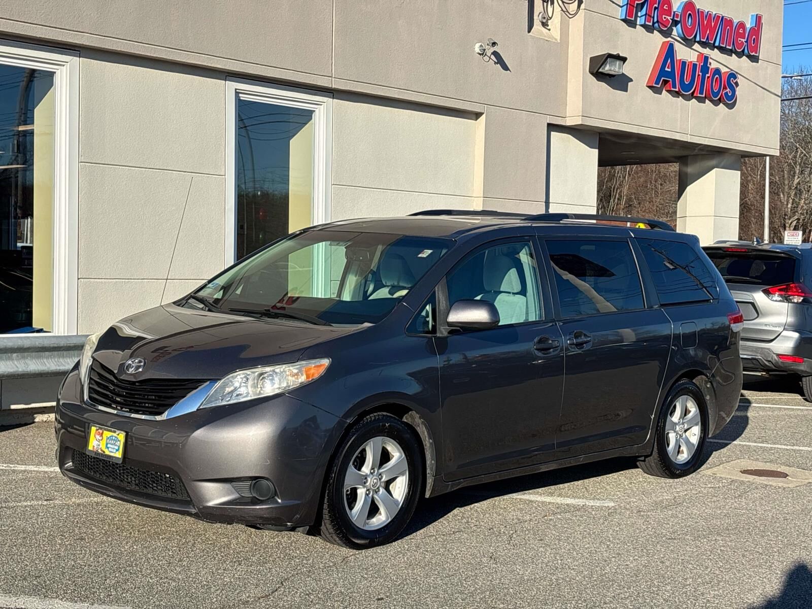 2011 TOYOTA Sienna