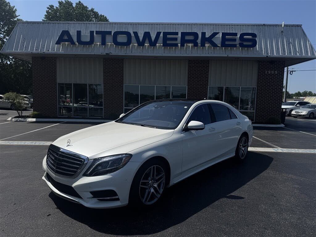 Mercedes-Benz S-Class