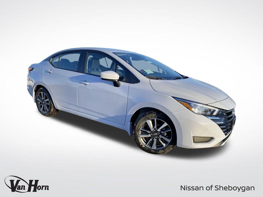 2025 NISSAN Versa