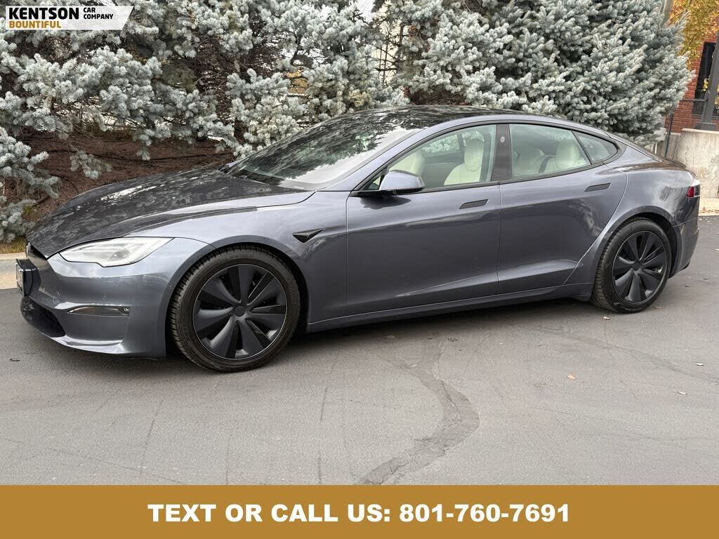 2021 TESLA Model S