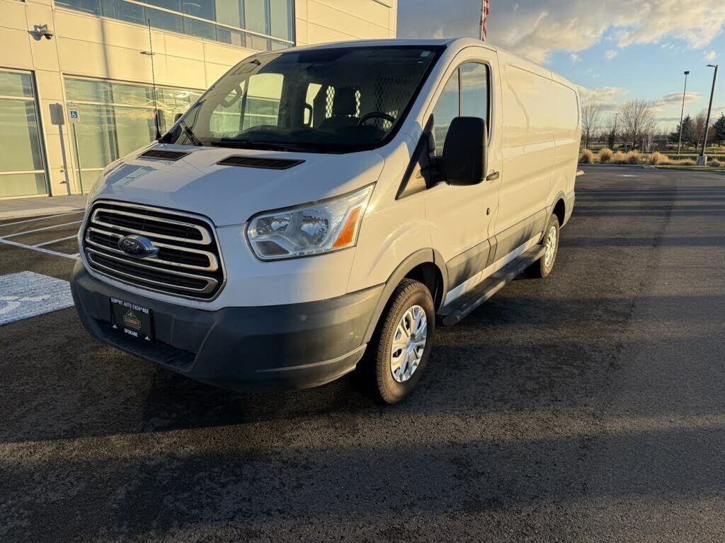 2015 FORD Transit