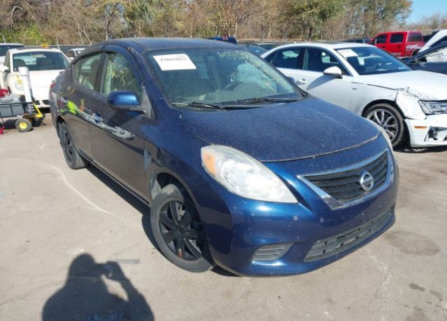 2014 NISSAN Versa