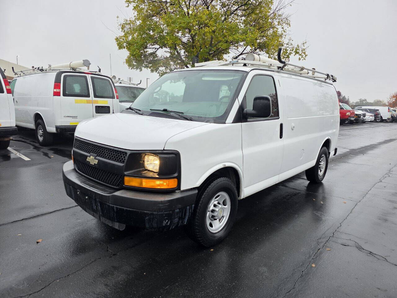 2013 CHEVROLET Express