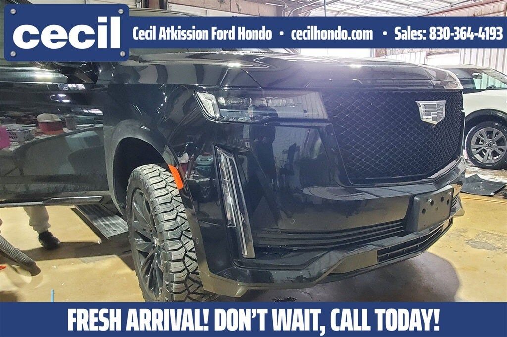 2023 CADILLAC Escalade