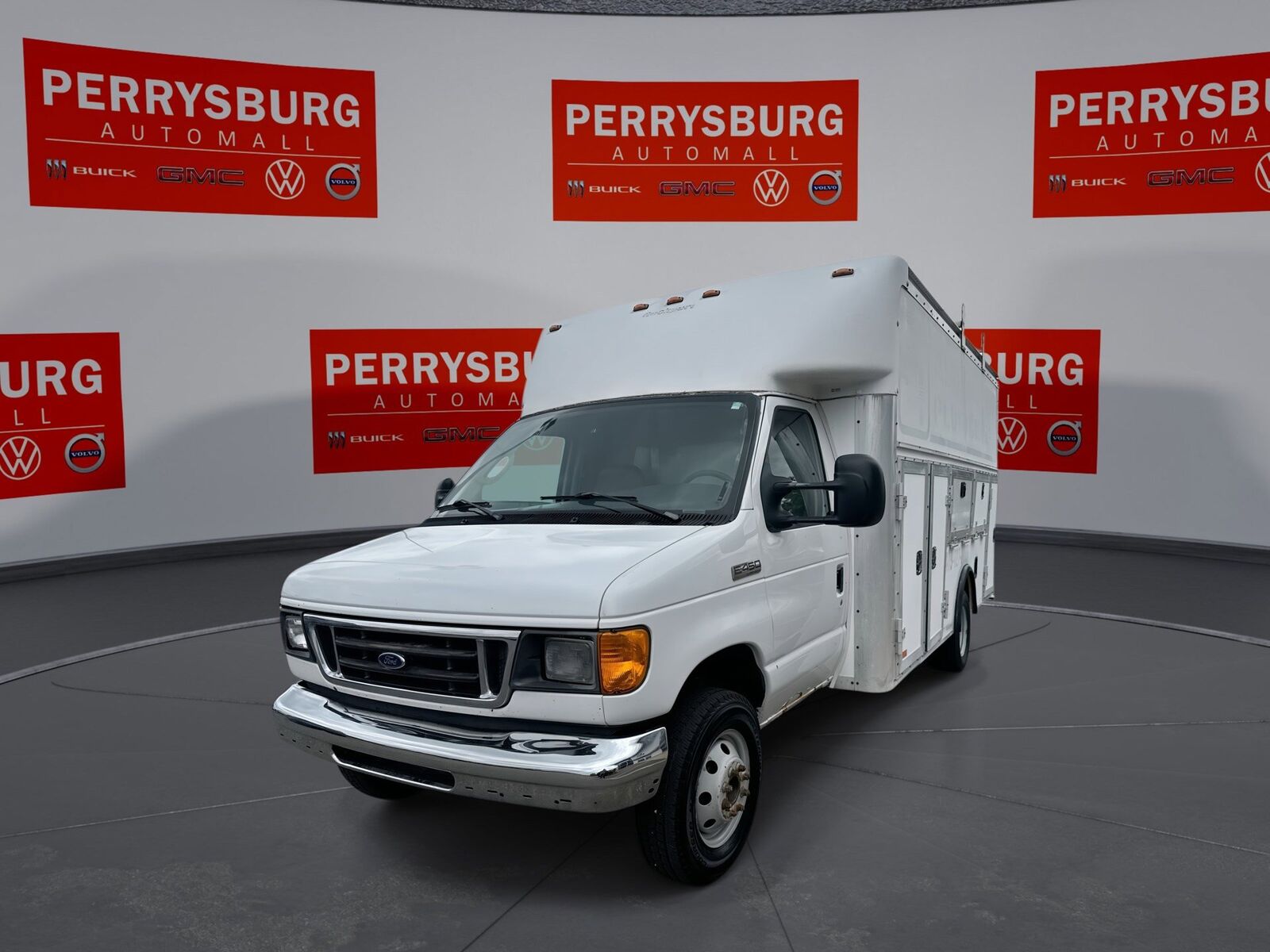 2006 FORD E-450