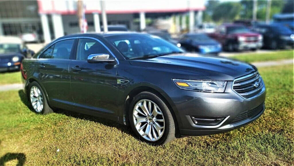2016 FORD Taurus