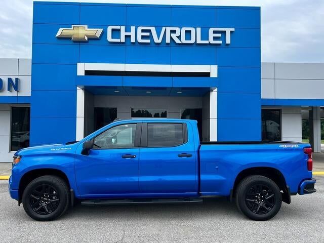 2025 CHEVROLET Silverado