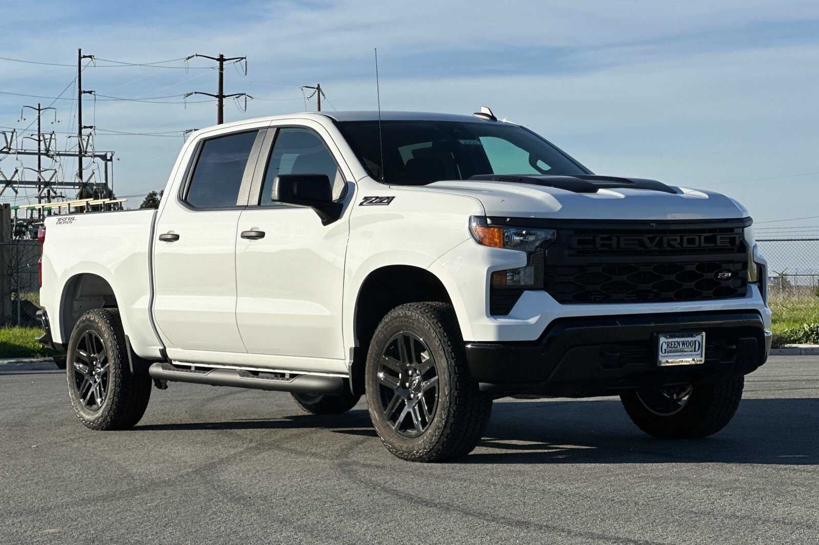 2026 CHEVROLET Silverado