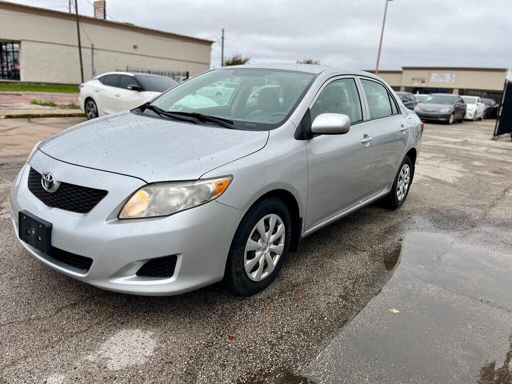 2010 TOYOTA Corolla