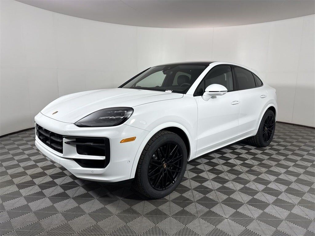 2025 PORSCHE Cayenne