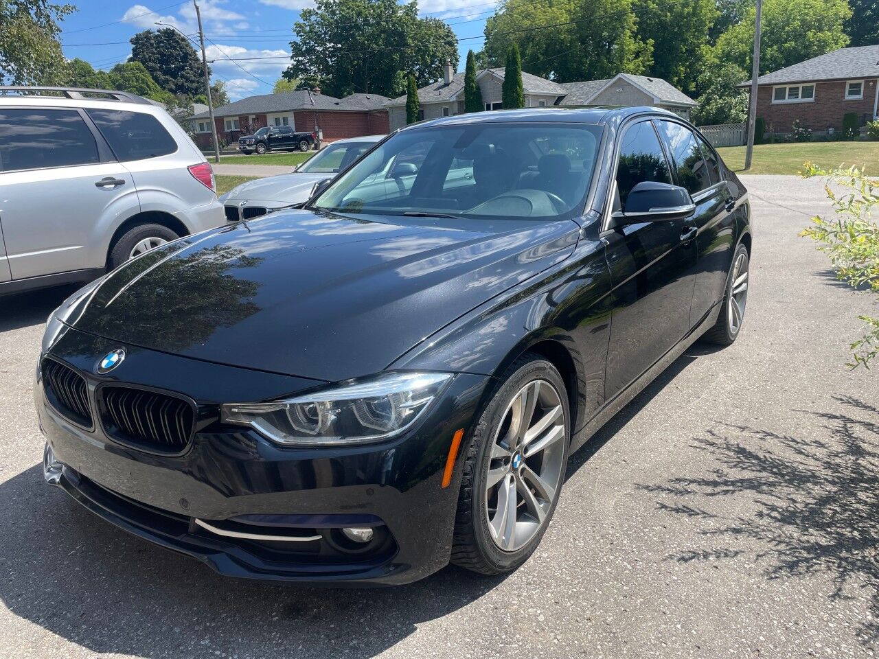 BMW 320i