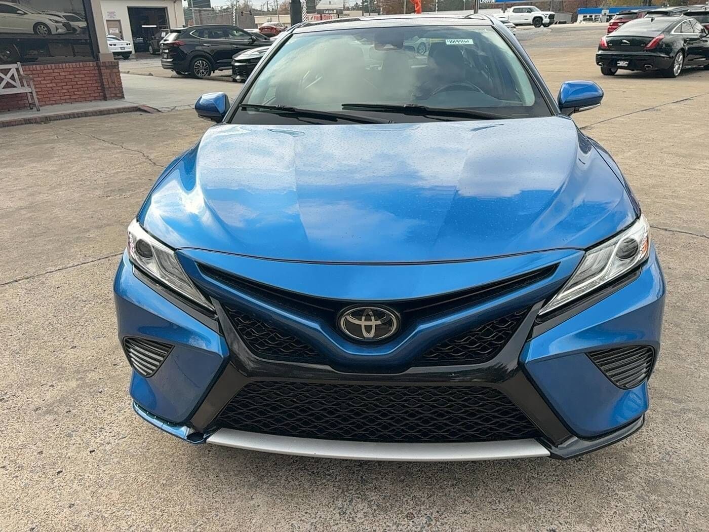 2020 TOYOTA Camry
