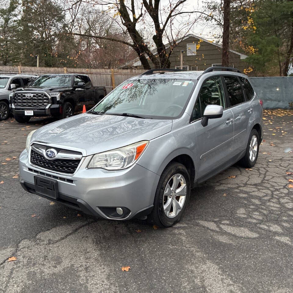 2014 SUBARU Forester