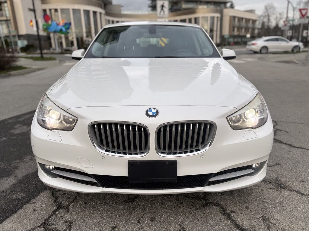 BMW 550i