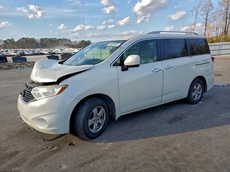 2015 NISSAN Quest