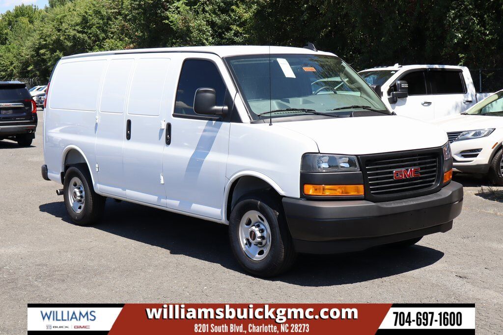 2025 GMC Savana