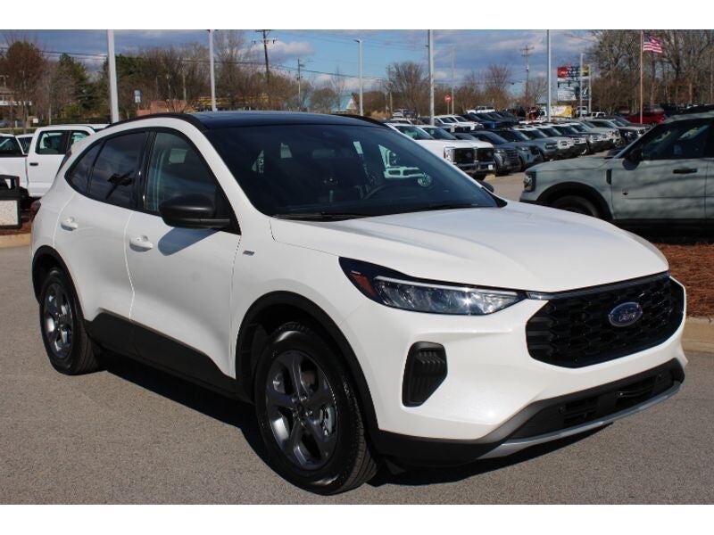 2025 FORD Escape