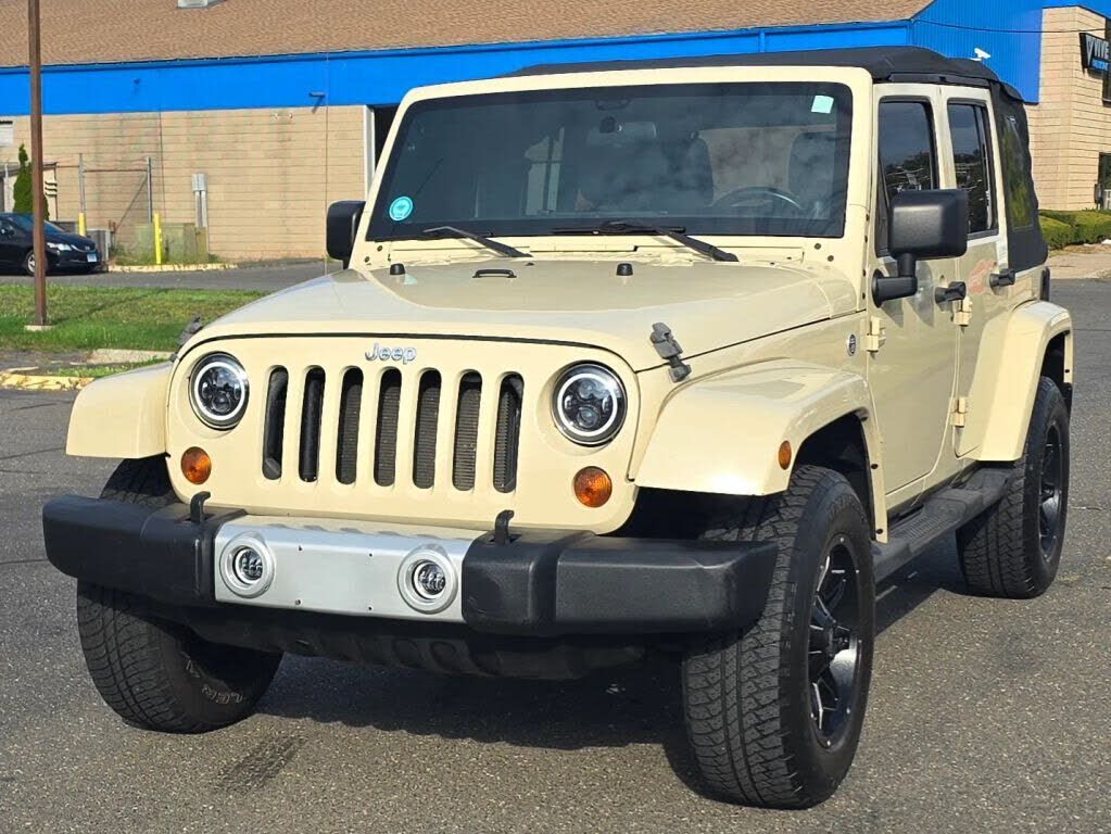 2011 JEEP Wrangler
