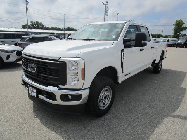 2025 FORD F-250